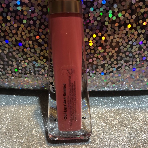 BNIB! Too Faced Melted Matte-Tallic Liquid Lipstick in Our Lips Are Sealed ๐คซ ๐ - Picture 3 of 8